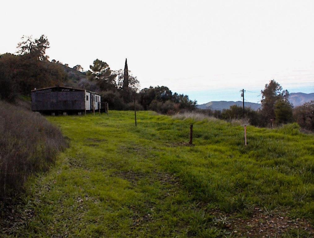 39426 Clover Ln, Yokuts Valley, CA 93675