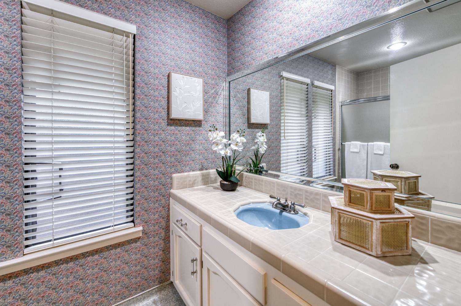 5419 W Judy Ave, Visalia, CA 93277