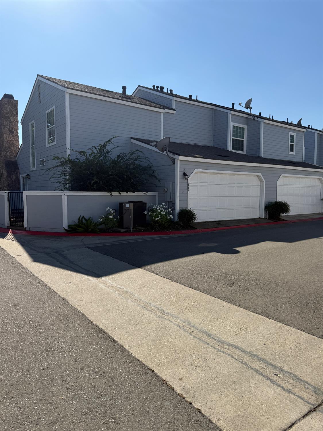 1448 Plymouth Rock Way, Clovis, CA 93612