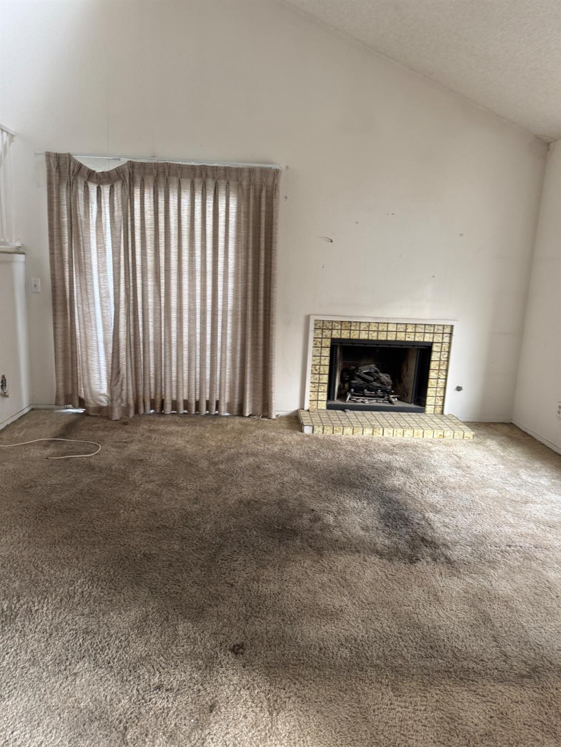 1448 Plymouth Rock Way, Clovis, CA 93612