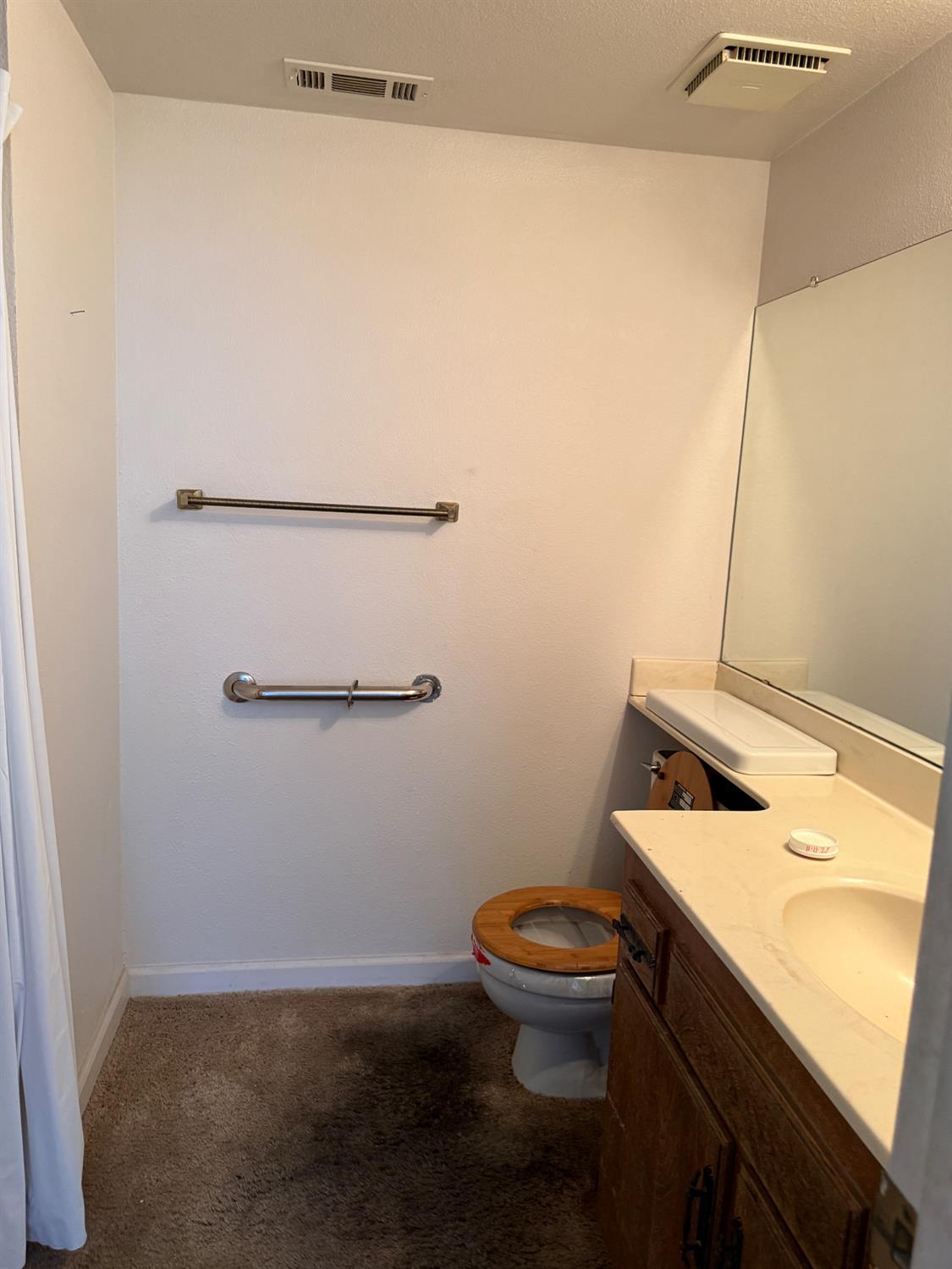 1448 Plymouth Rock Way, Clovis, CA 93612