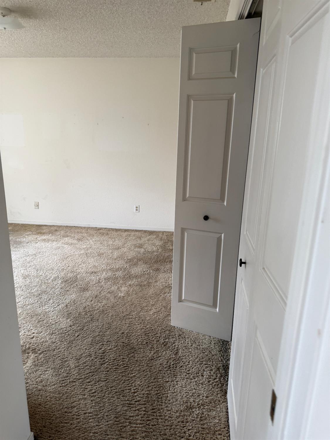 1448 Plymouth Rock Way, Clovis, CA 93612