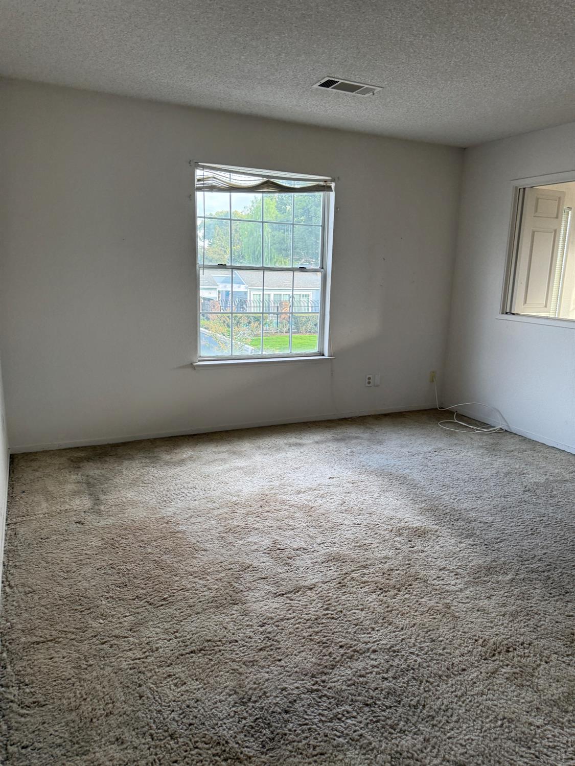 1448 Plymouth Rock Way, Clovis, CA 93612