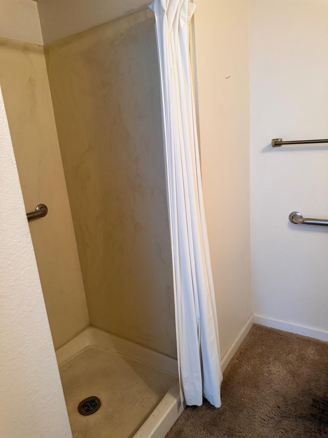 1448 Plymouth Rock Way, Clovis, CA 93612