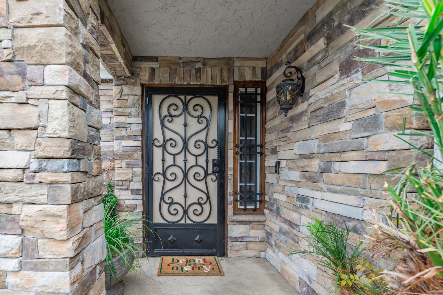 8735 N Cedar Ave #151, Fresno, CA 93720