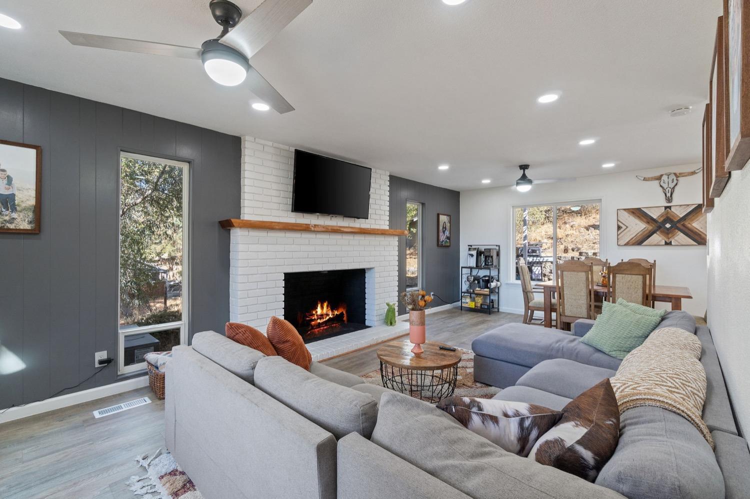 43299 Ranger Circle Dr, Coarsegold, CA 93614