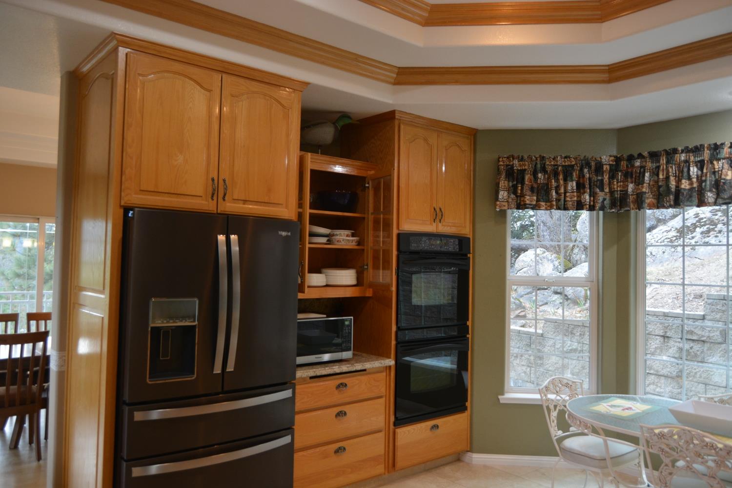 39818 Granite Ridge Lane, Bass Lake, CA 93604