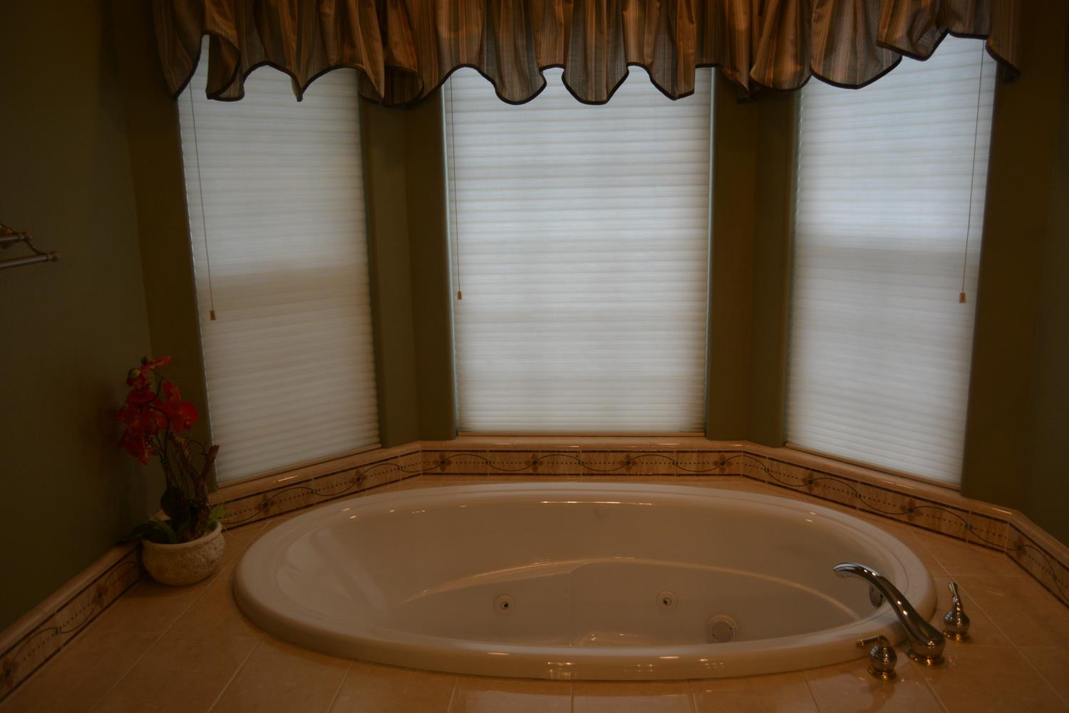 39818 Granite Ridge Lane, Bass Lake, CA 93604