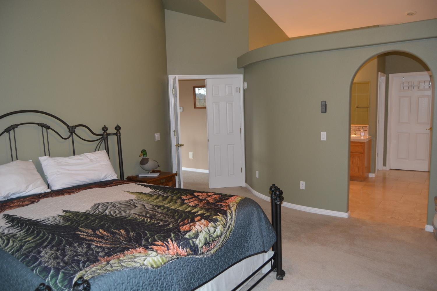 39818 Granite Ridge Lane, Bass Lake, CA 93604