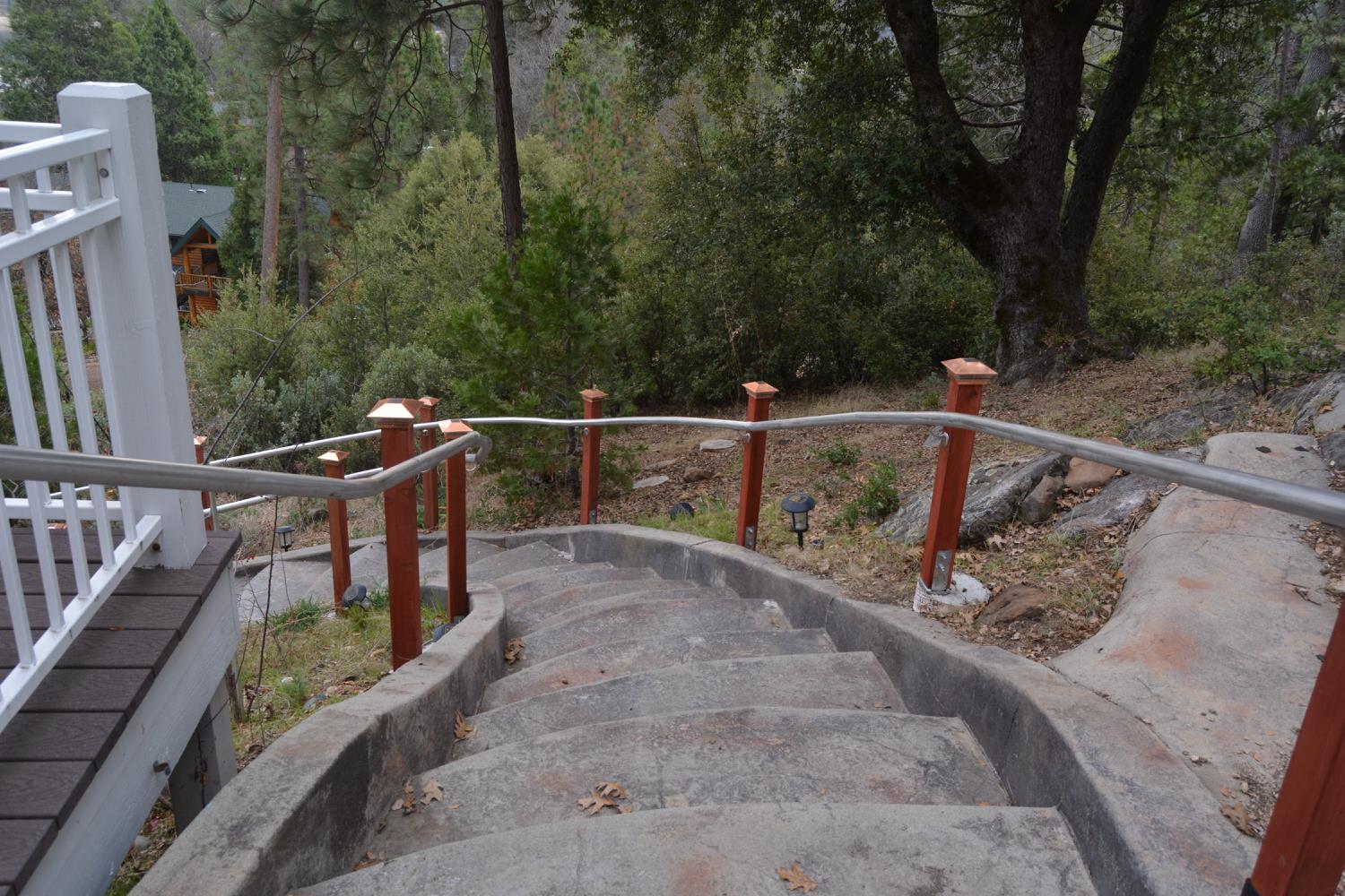 39818 Granite Ridge Lane, Bass Lake, CA 93604