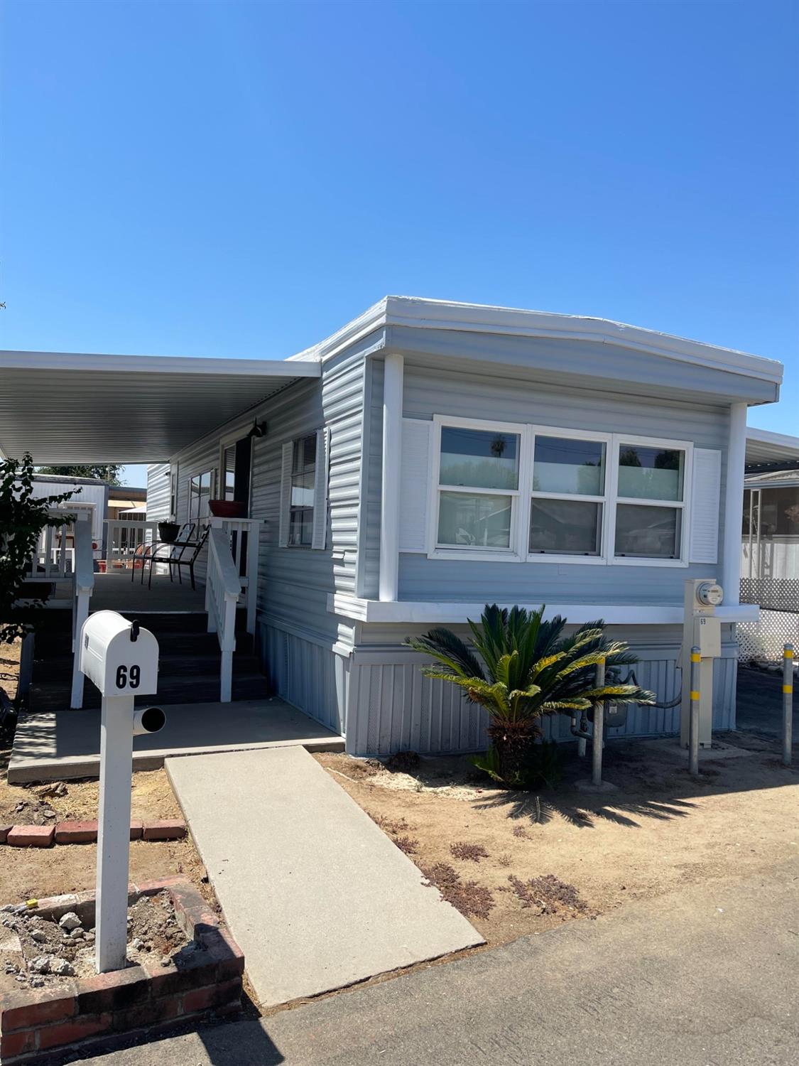 1272 villa Ave #69, Clovis, CA 93612