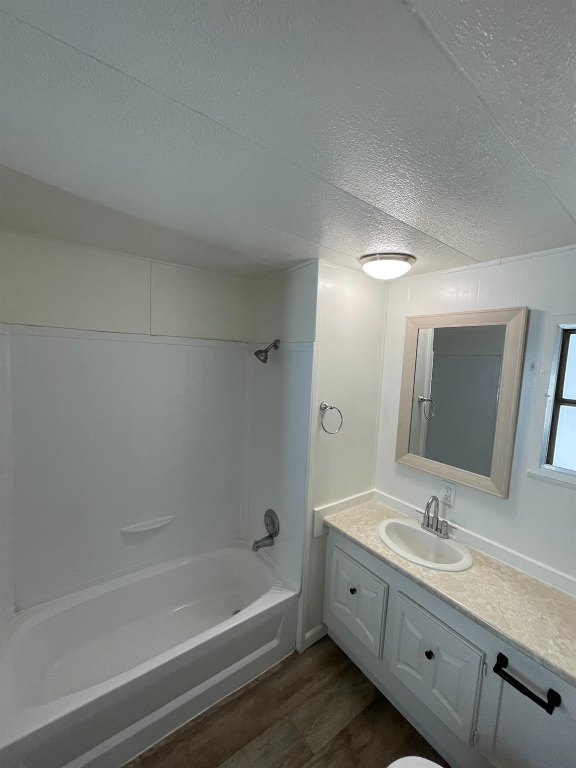 1272 villa Ave #69, Clovis, CA 93612