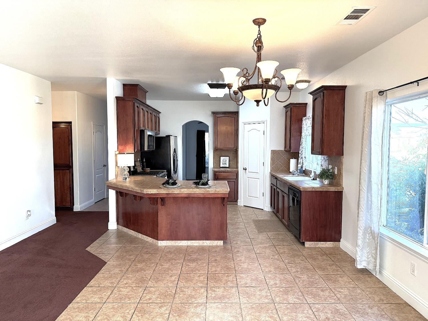 3817 Dockery Ave, Selma, CA 93662