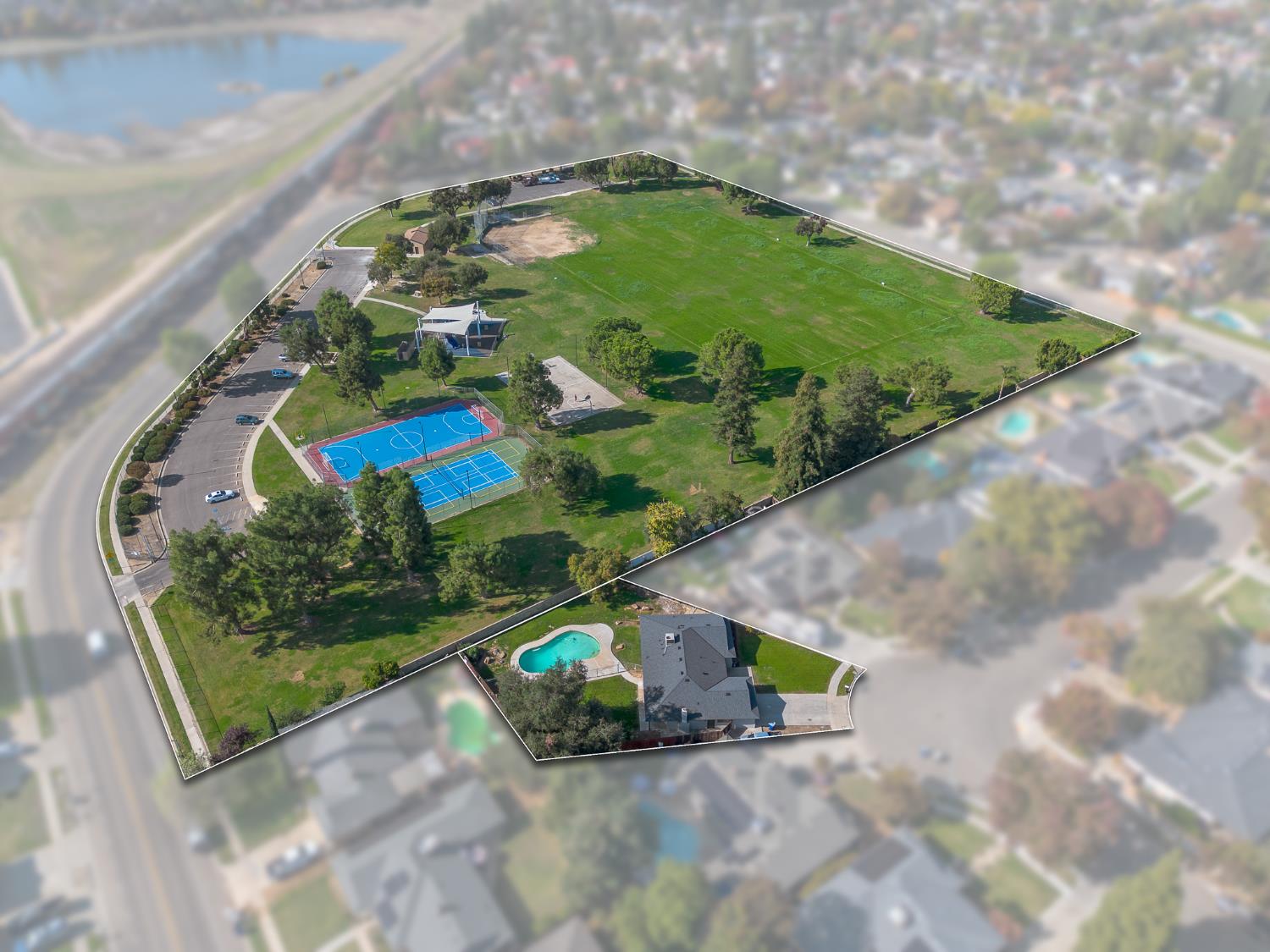 5443 N Prospect Ave, Fresno, CA 93711