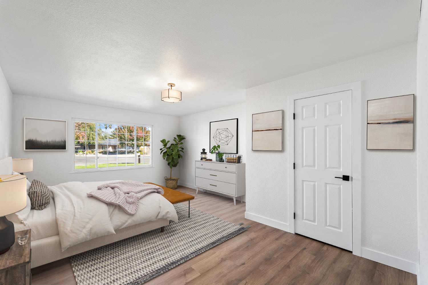 5443 N Prospect Ave, Fresno, CA 93711