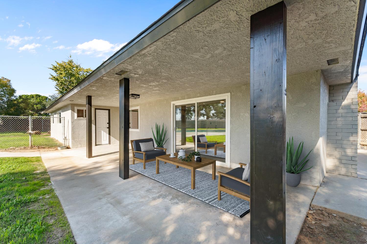 5443 N Prospect Ave, Fresno, CA 93711