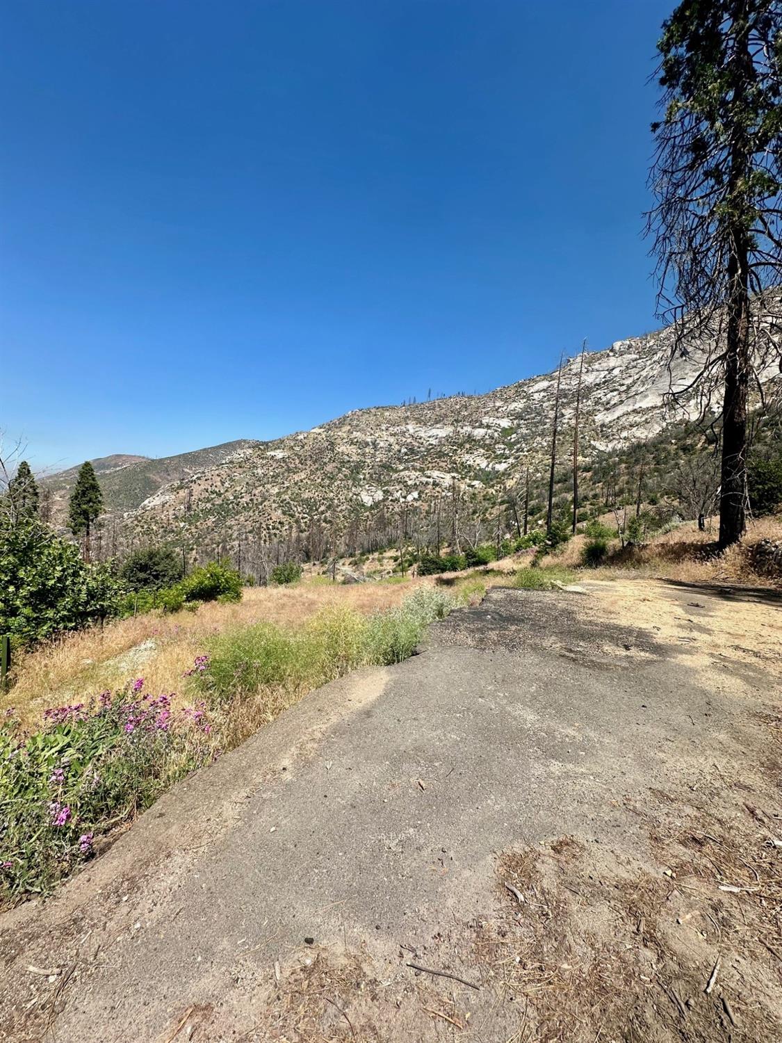 55178 Huntington Lake Road, Big Creek, CA 93605