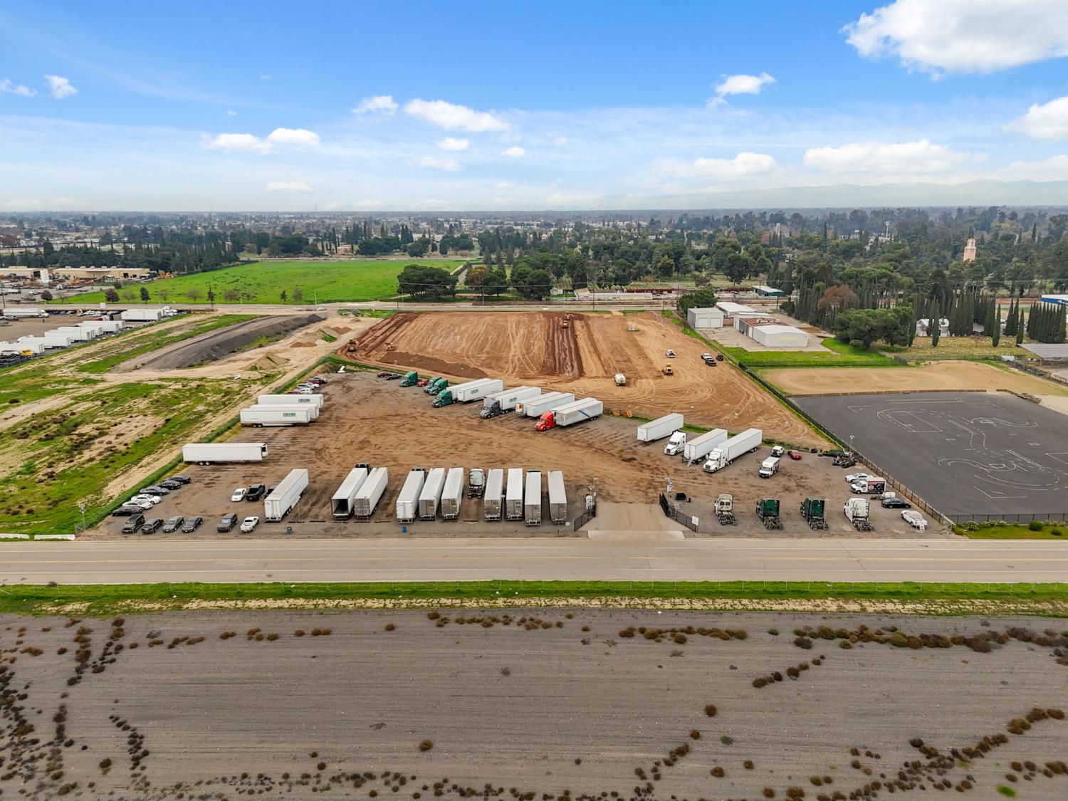 1604 W Dan Ronquillo Dr, Fresno, CA 93706