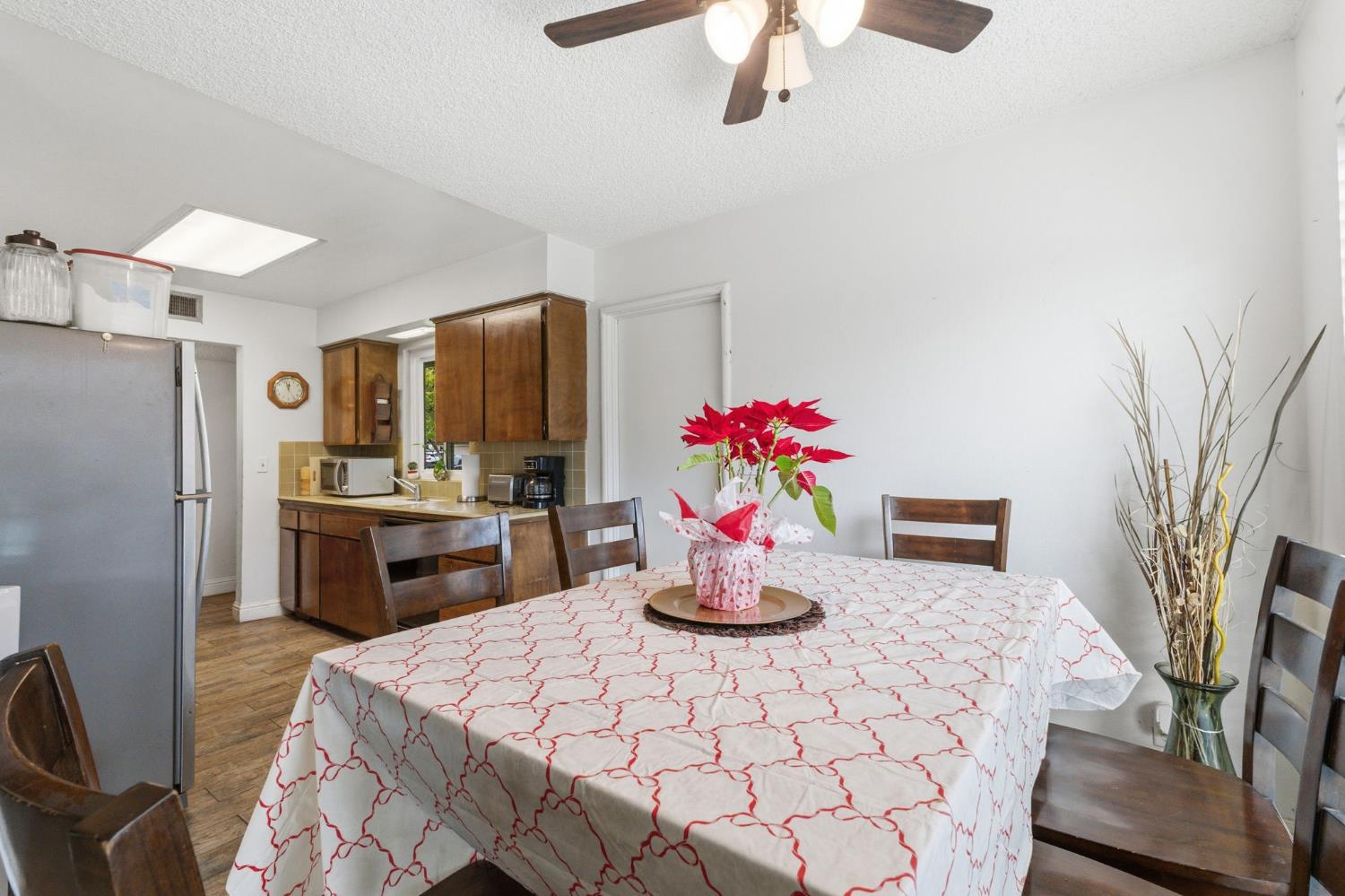 1443 E Palo Alto Ave, Fresno, CA 93710