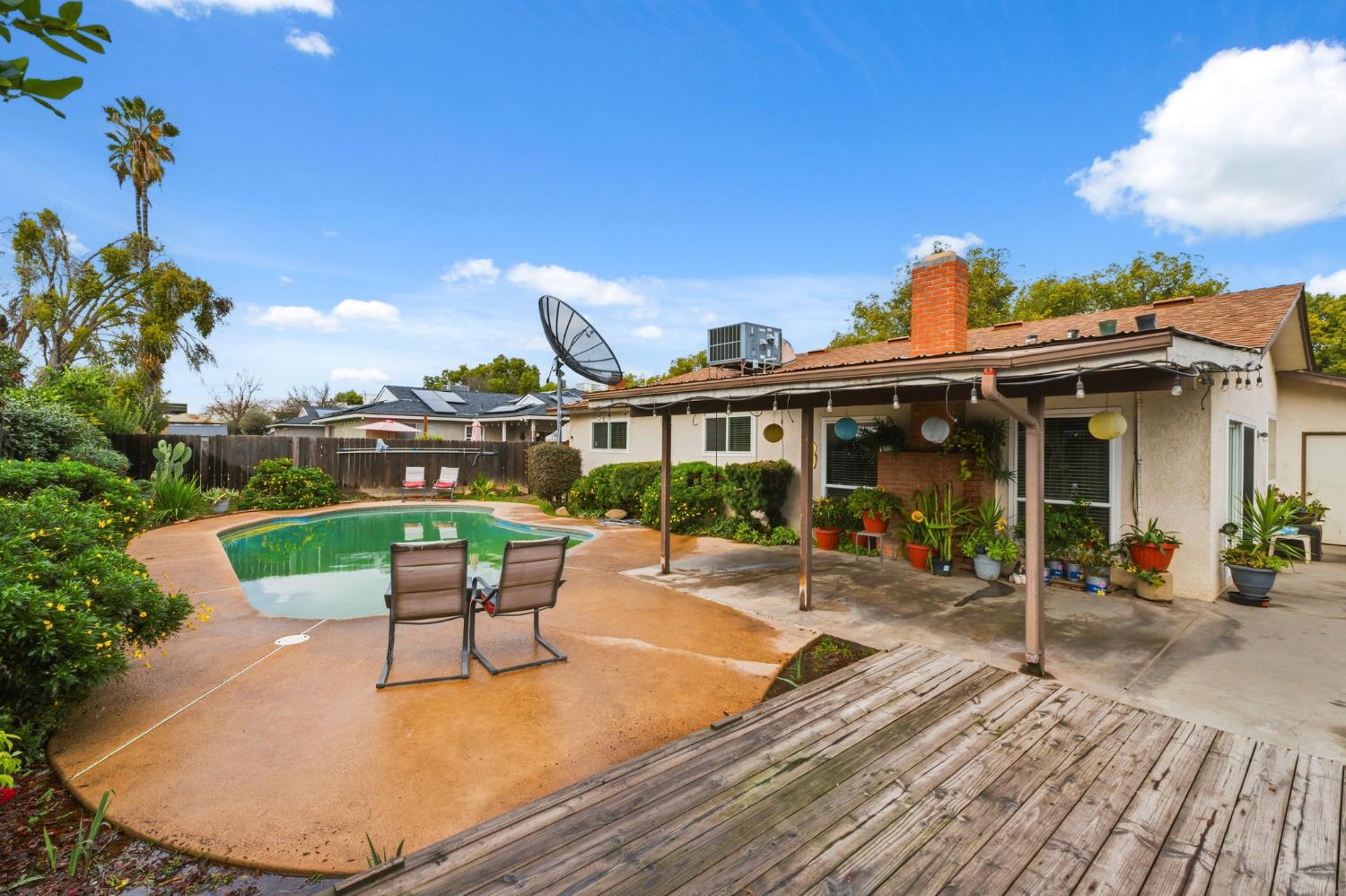 1443 E Palo Alto Ave, Fresno, CA 93710