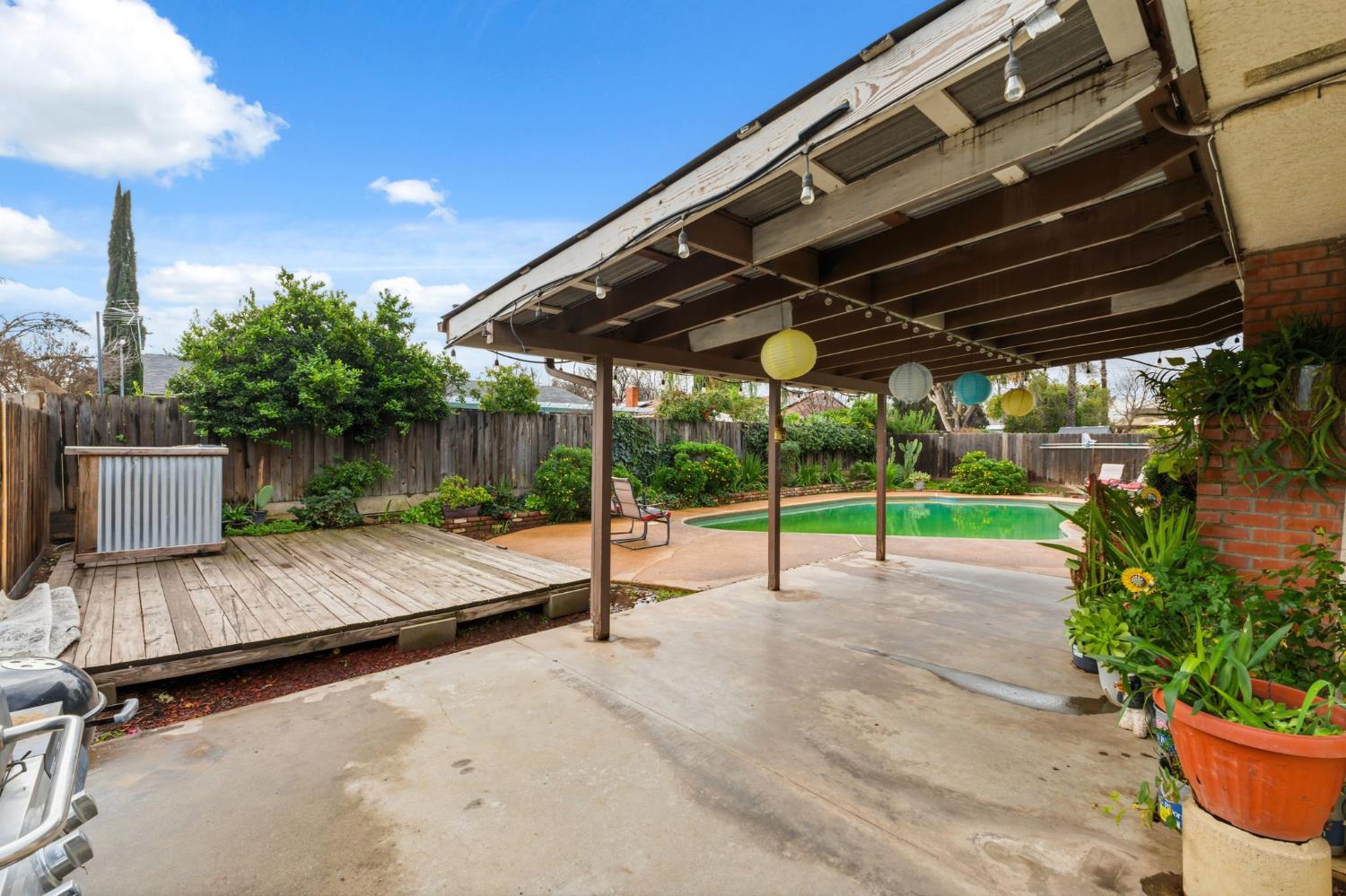 1443 E Palo Alto Ave, Fresno, CA 93710