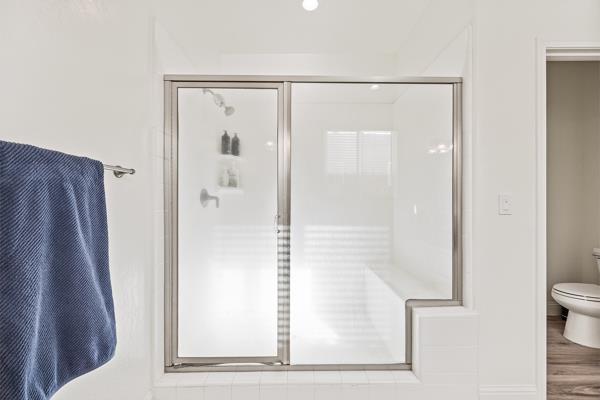 1667 Las Rosas Ave, Clovis, CA 93612