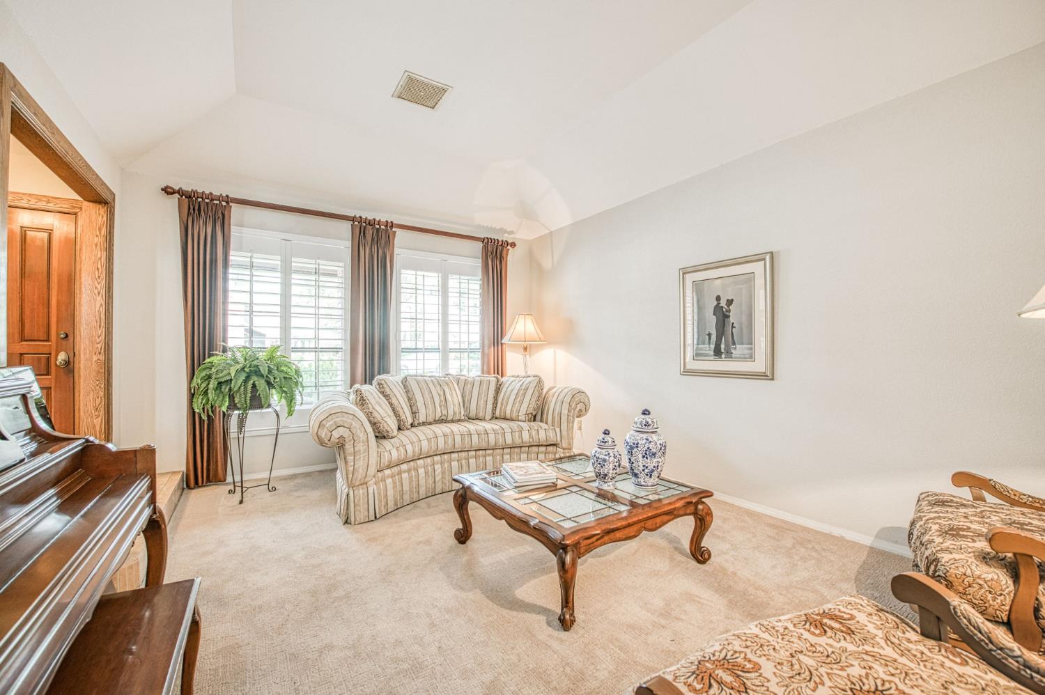 1167 Mill St, Selma, CA 93662