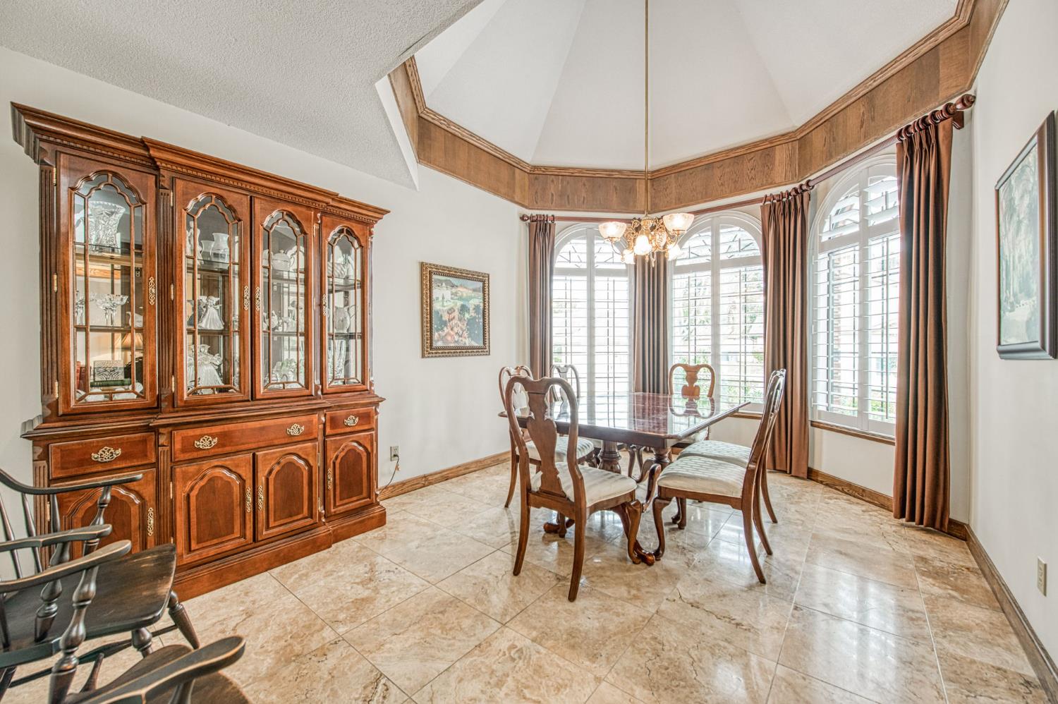 1167 Mill St, Selma, CA 93662