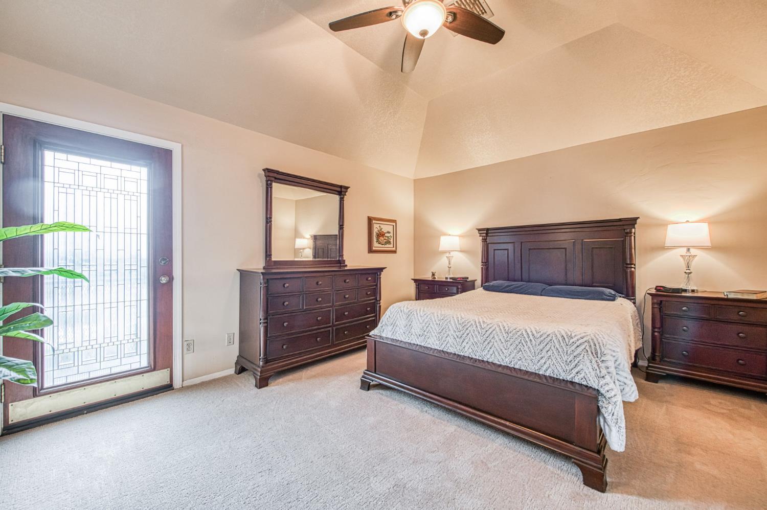 1167 Mill St, Selma, CA 93662