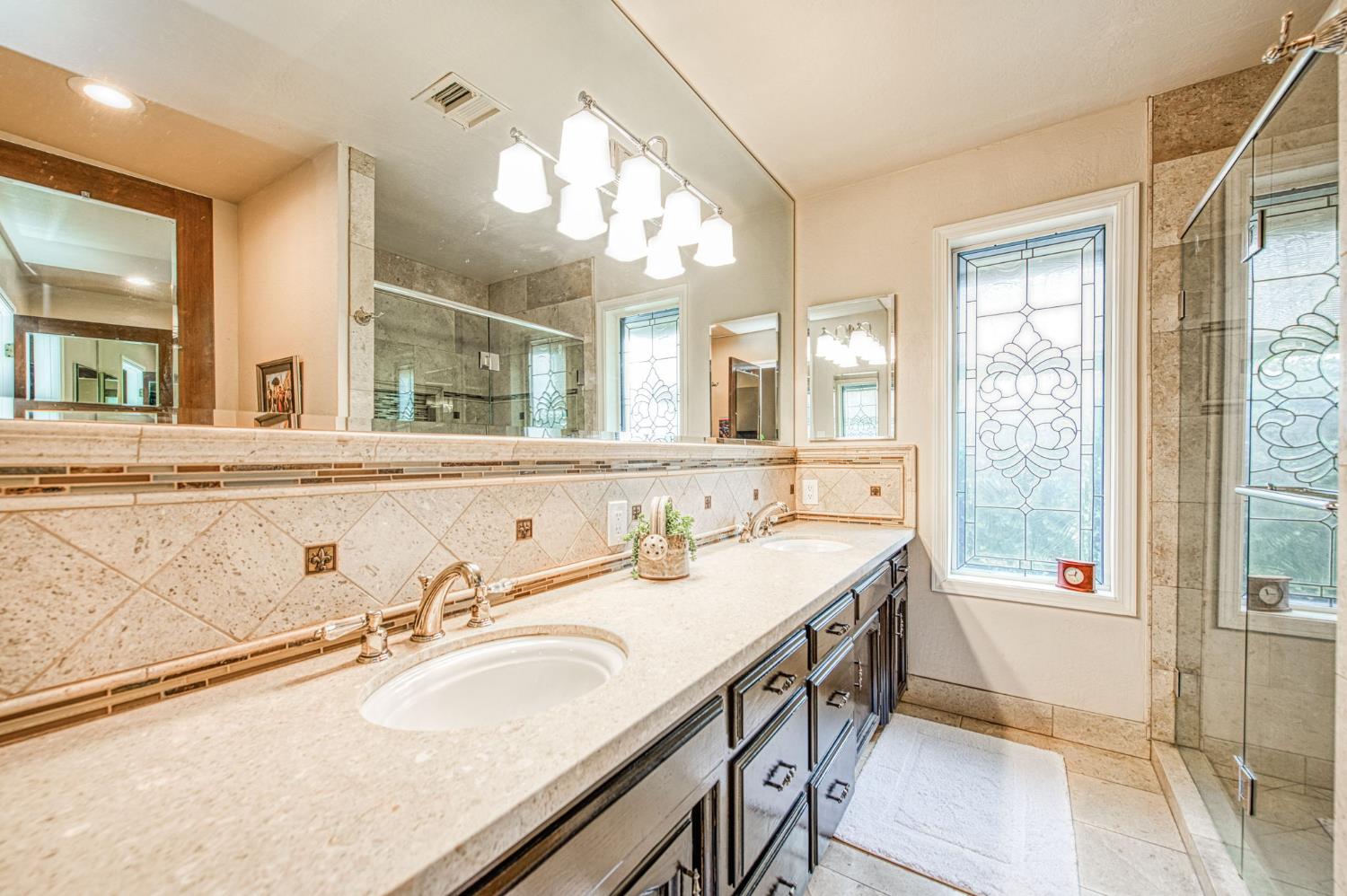 1167 Mill St, Selma, CA 93662