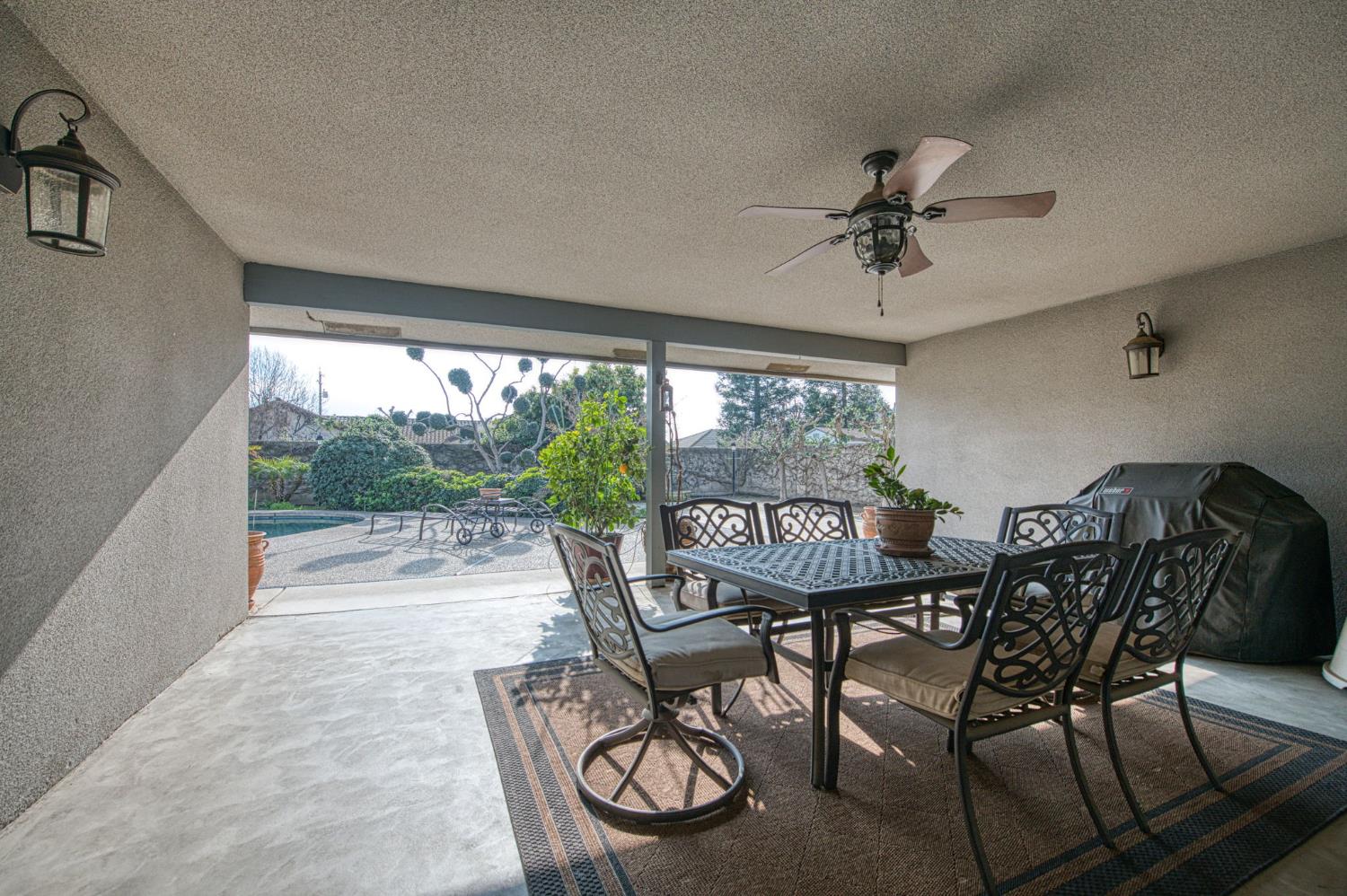 1167 Mill St, Selma, CA 93662