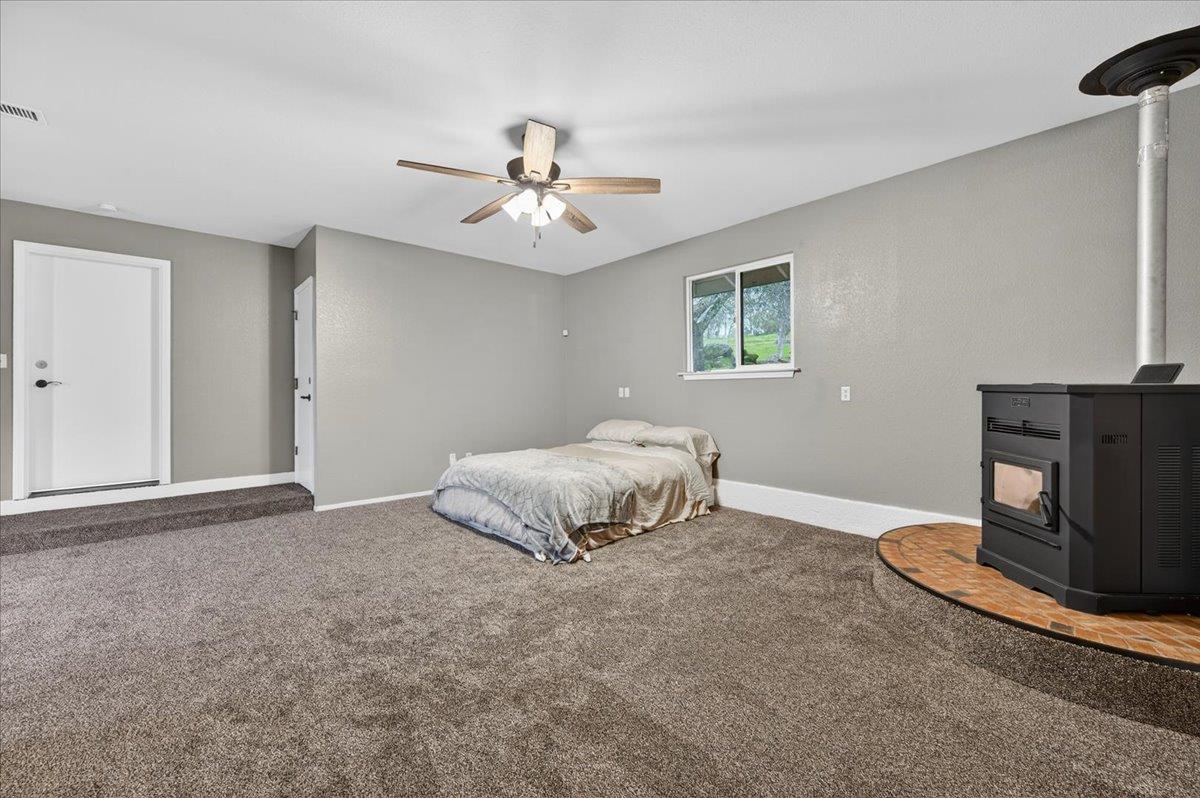 31814 Lockwood Ln, Prather, CA 93651