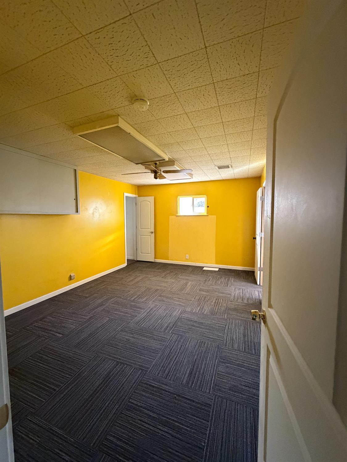 2611 N Fresno St, Fresno, CA 93703