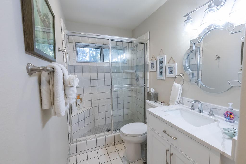 245 Park Ave #5, Pismo Beach, CA 93449