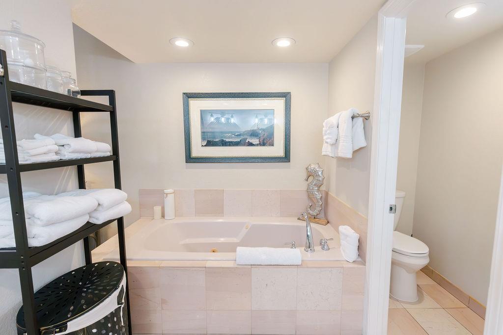 245 Park Ave #5, Pismo Beach, CA 93449
