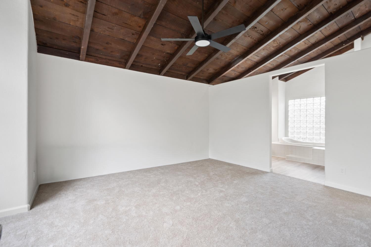 42718 Deep Forest Dr, Coarsegold, CA 93614