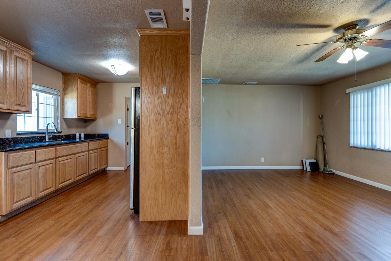 1402 S Nevada Ave, Los Banos, CA 93635