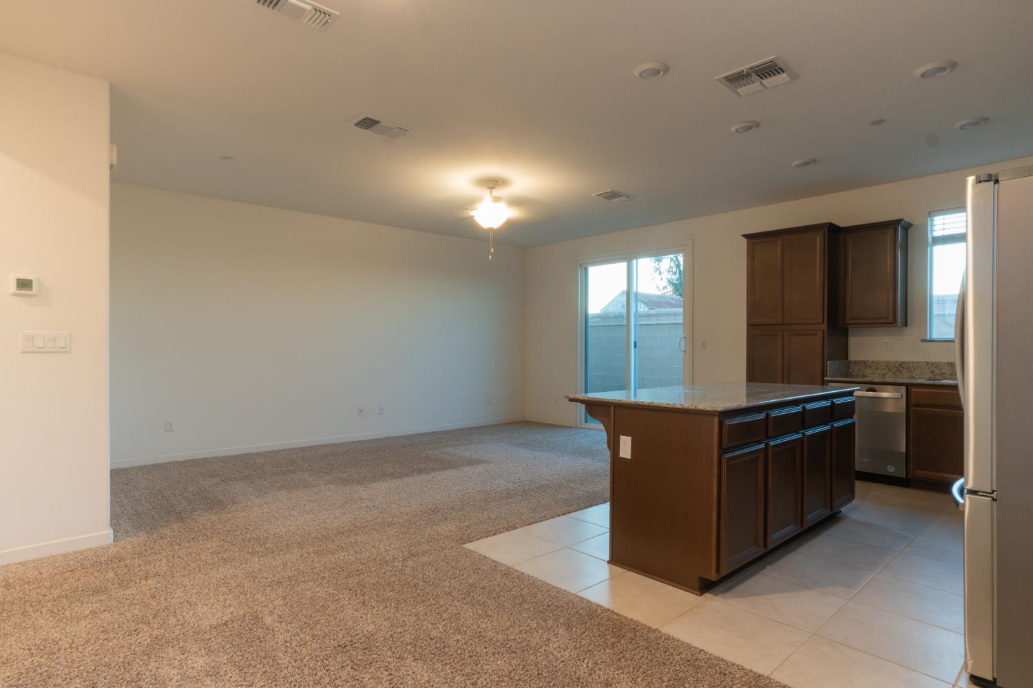 1705 Spadafore St, Los Banos, CA 93635