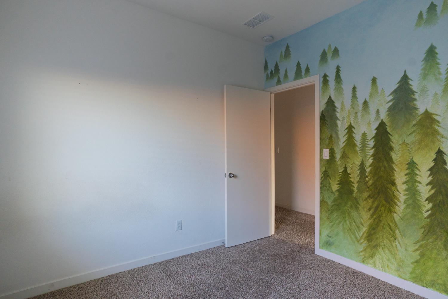 1705 Spadafore St, Los Banos, CA 93635