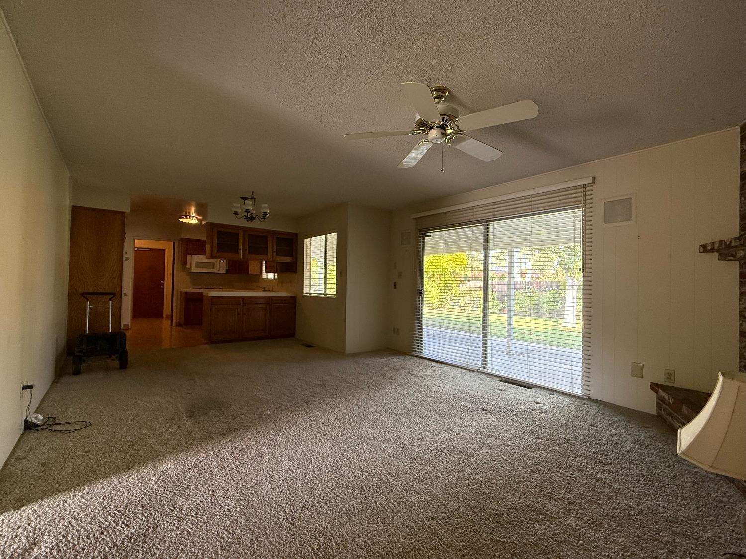 2510 W Escalon Ave, Fresno, CA 93711