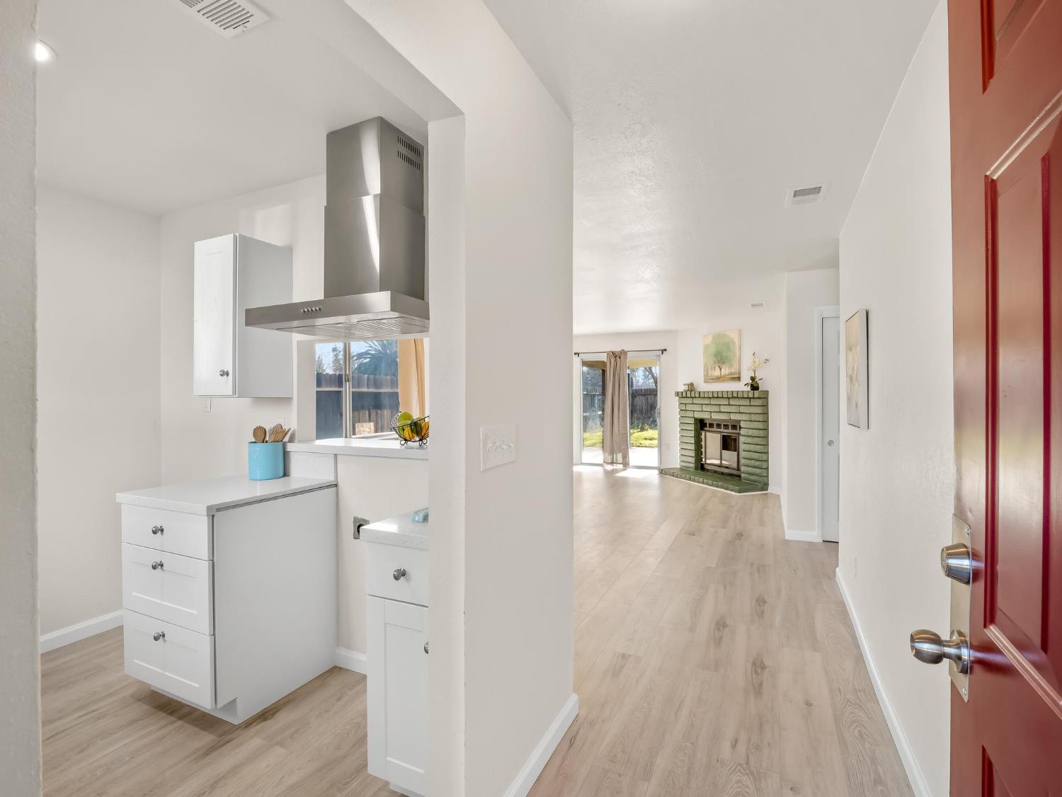 4359 W Cardiff Ave, Fresno, CA 93722