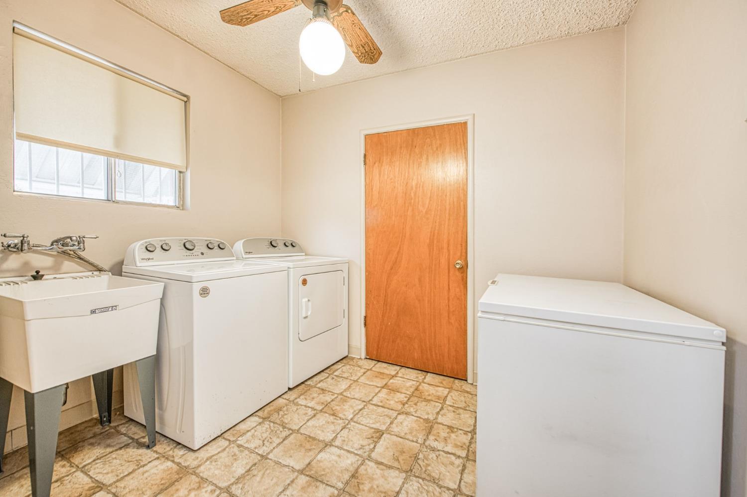 148 E Eden Ave, Fresno, CA 93706