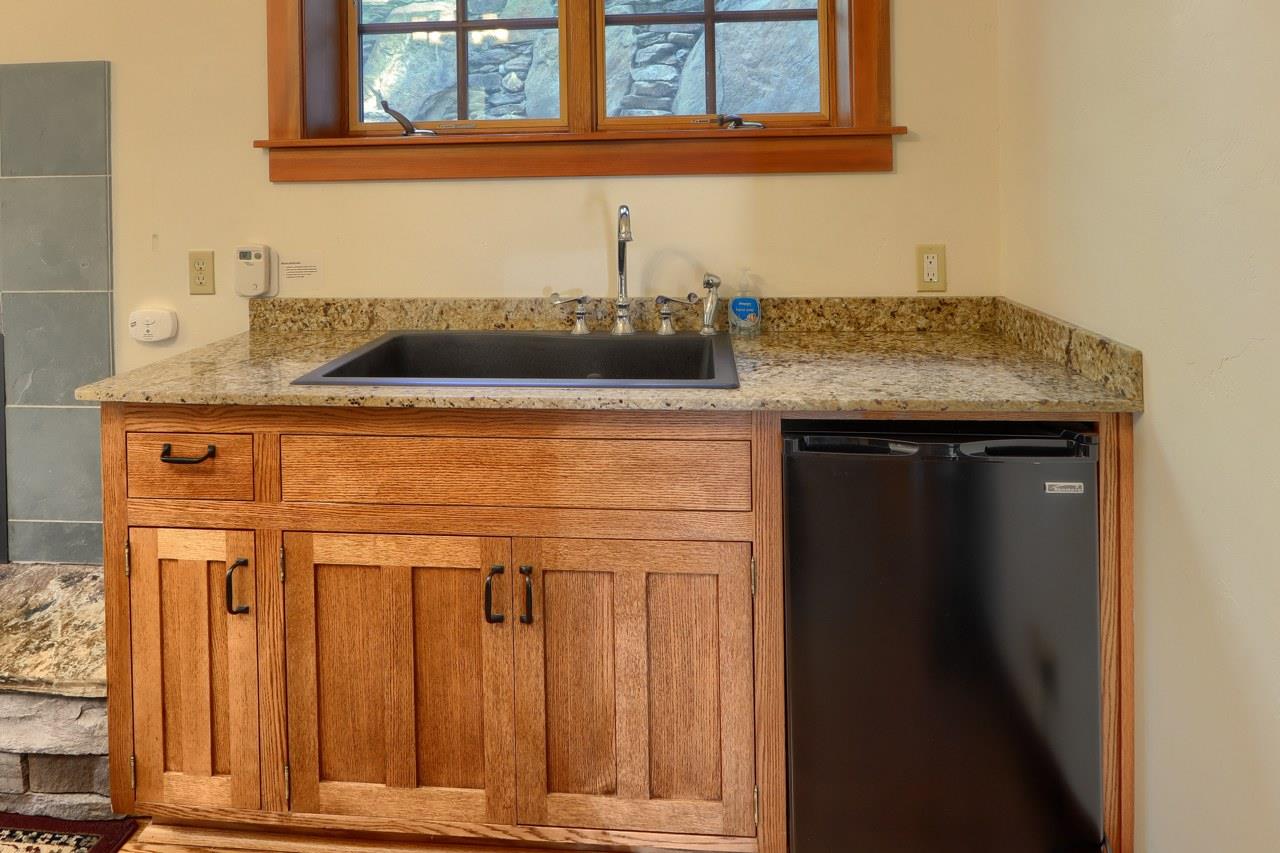 7475 Henness Cir, Yosemite West, CA 95389