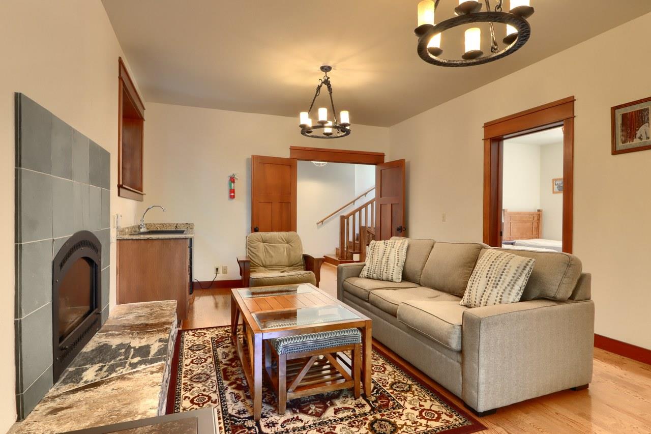 7475 Henness Cir, Yosemite West, CA 95389