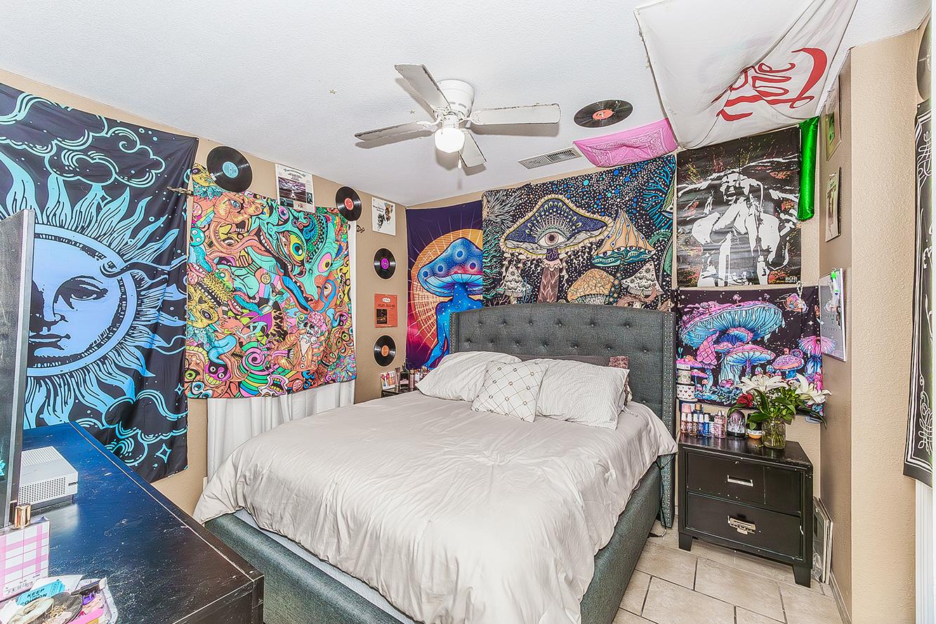 201 Exie Ln, Dinuba, CA 93618