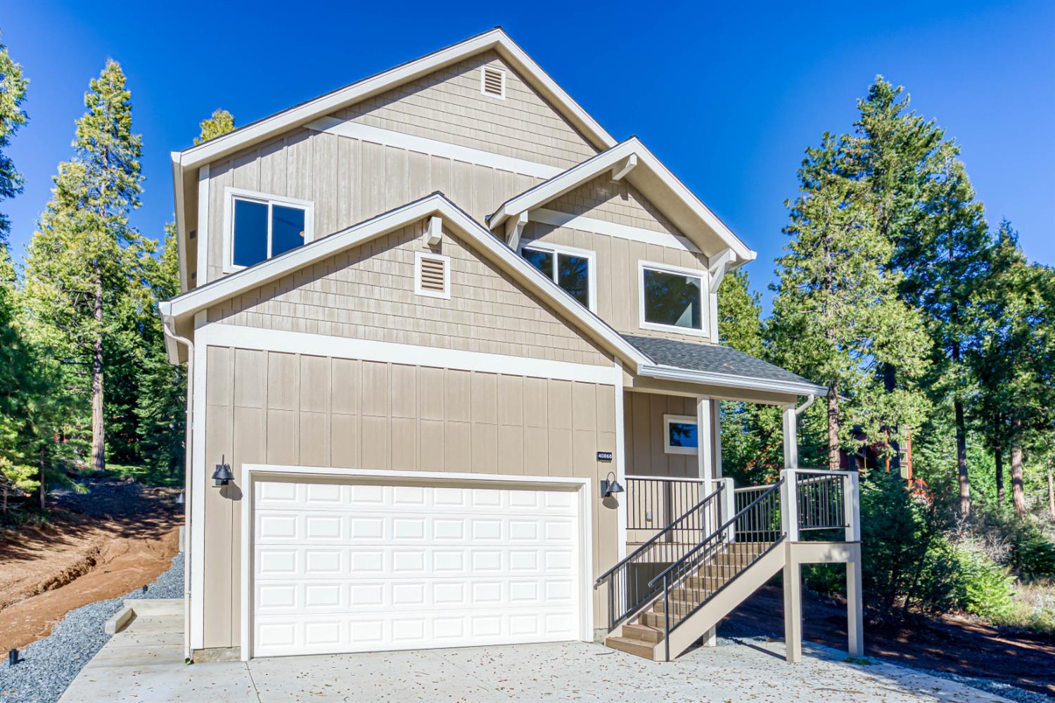 40868 Wild Iris Ln, Shaver Lake, CA 93664