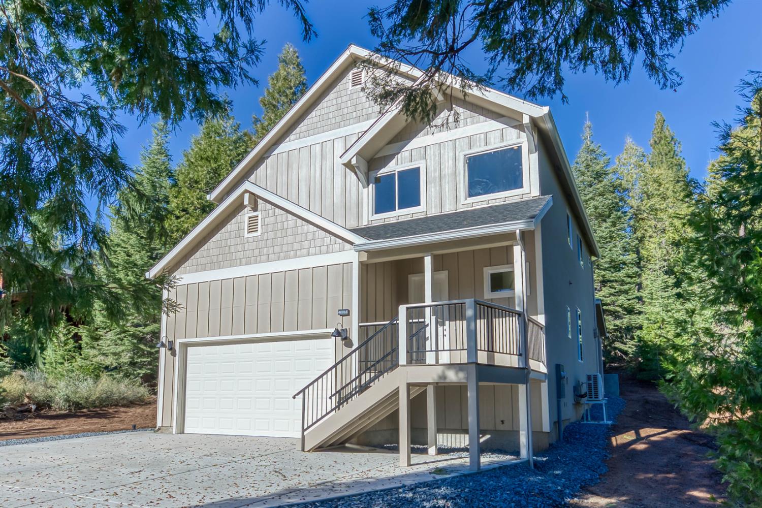 40868 Wild Iris Ln, Shaver Lake, CA 93664