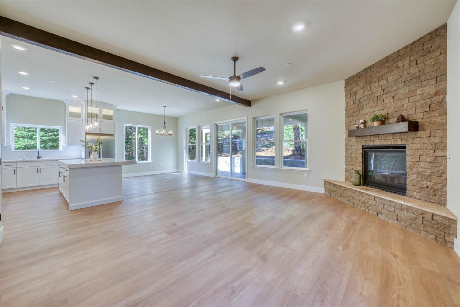 40868 Wild Iris Ln, Shaver Lake, CA 93664