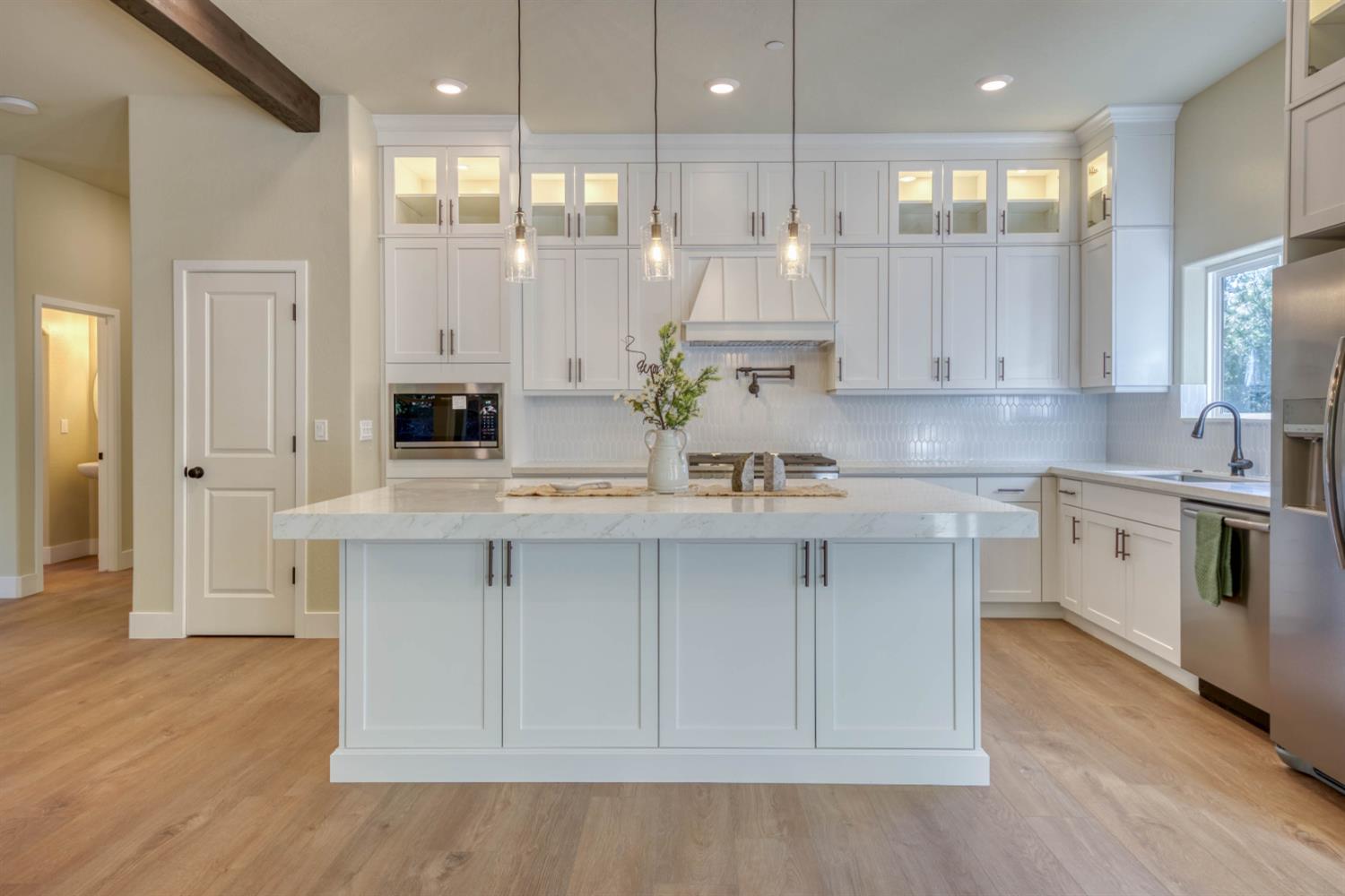 40868 Wild Iris Ln, Shaver Lake, CA 93664