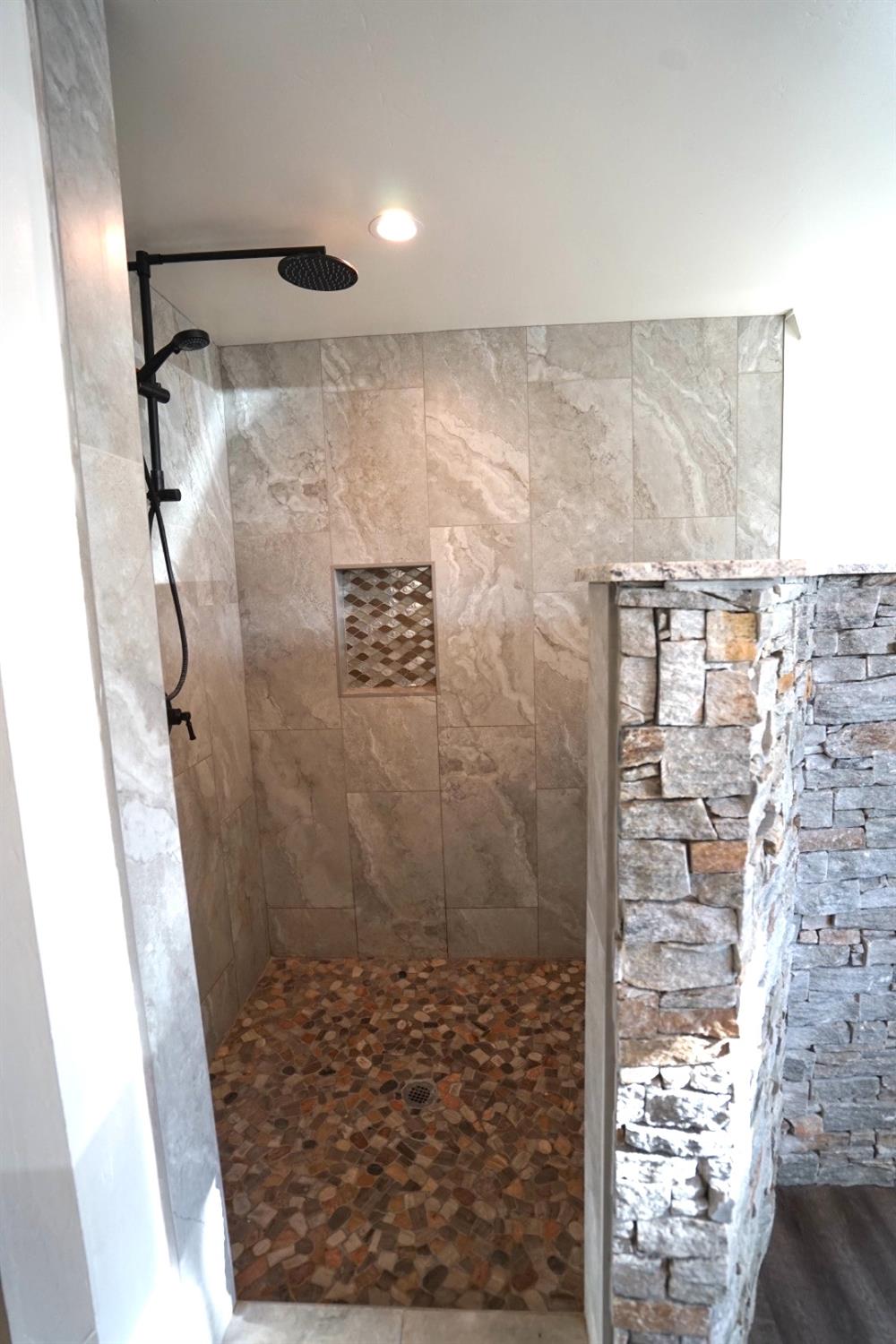 10340 Fowler Ave, Clovis, CA 93619